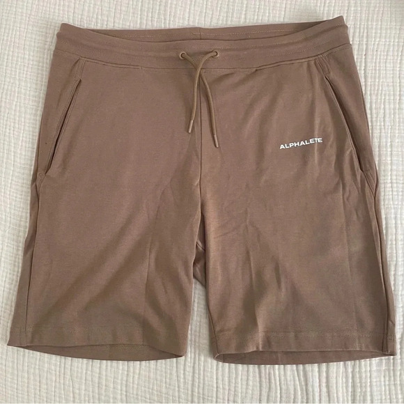 Alphalete Mens Brown Sweat Shorts - Picture 1 of 5